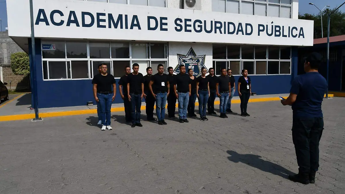 Academia de Seguridad  (2)